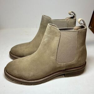 Steve Madden Womens 7 M Oatmeal Suede Leopold Pull On Ankle Booties NIB LS8